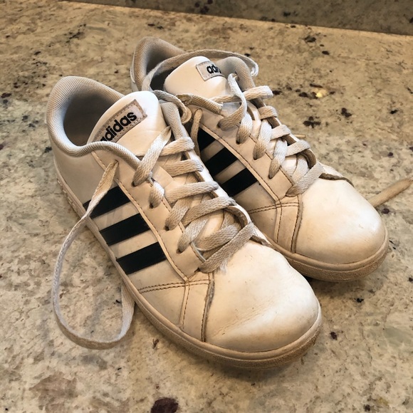 adidas Other - Girls size 4 adidas